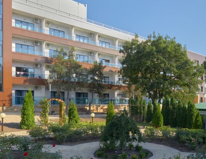 Внешний вид и территория - Отель Alean Family Biarritz / Алеан Фэмили Биарриц