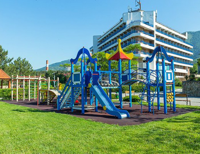 Детская площадка - Отель Alean Family Biarritz / Алеан Фэмили Биарриц