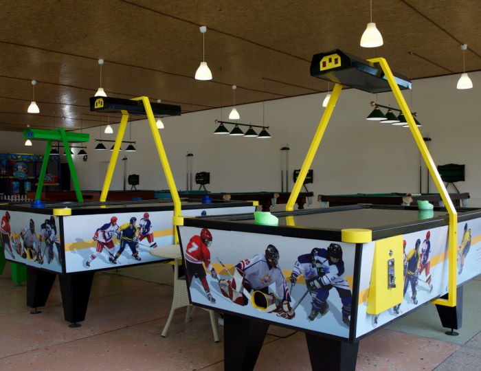 Аэрохоккей - Отель Alean Family Biarritz / Алеан Фэмили Биарриц