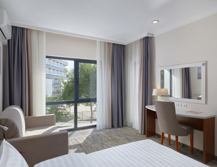 Family suite 4-местный 3-комнатный FmSut - Отель Alean Family Biarritz / Алеан Фэмили Биарриц